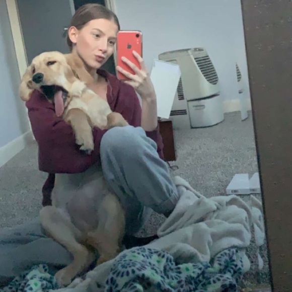 Meet your Posher, Lyndsey - Picture 3 of 5